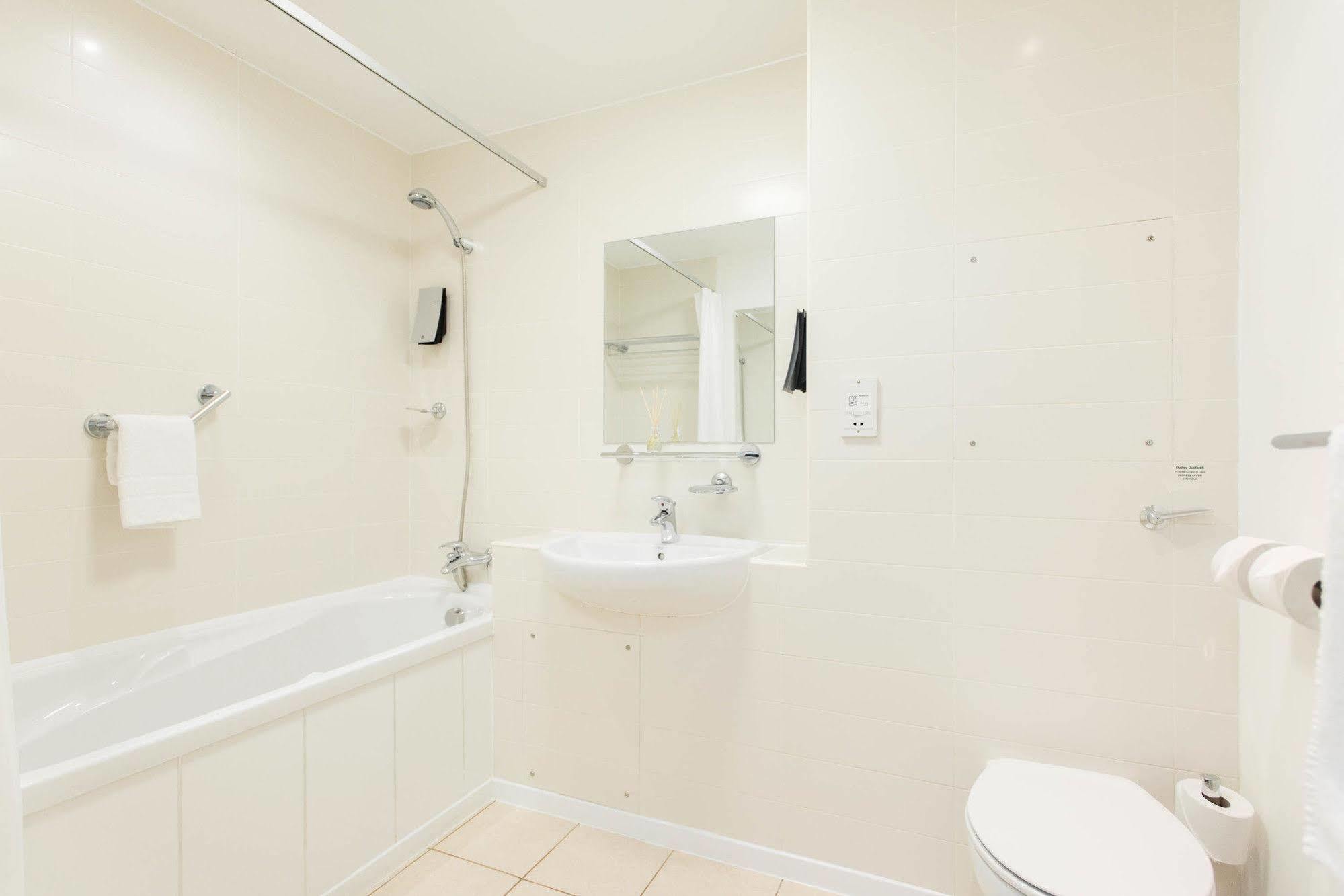 Premier Suites Newcastle 외부 사진
