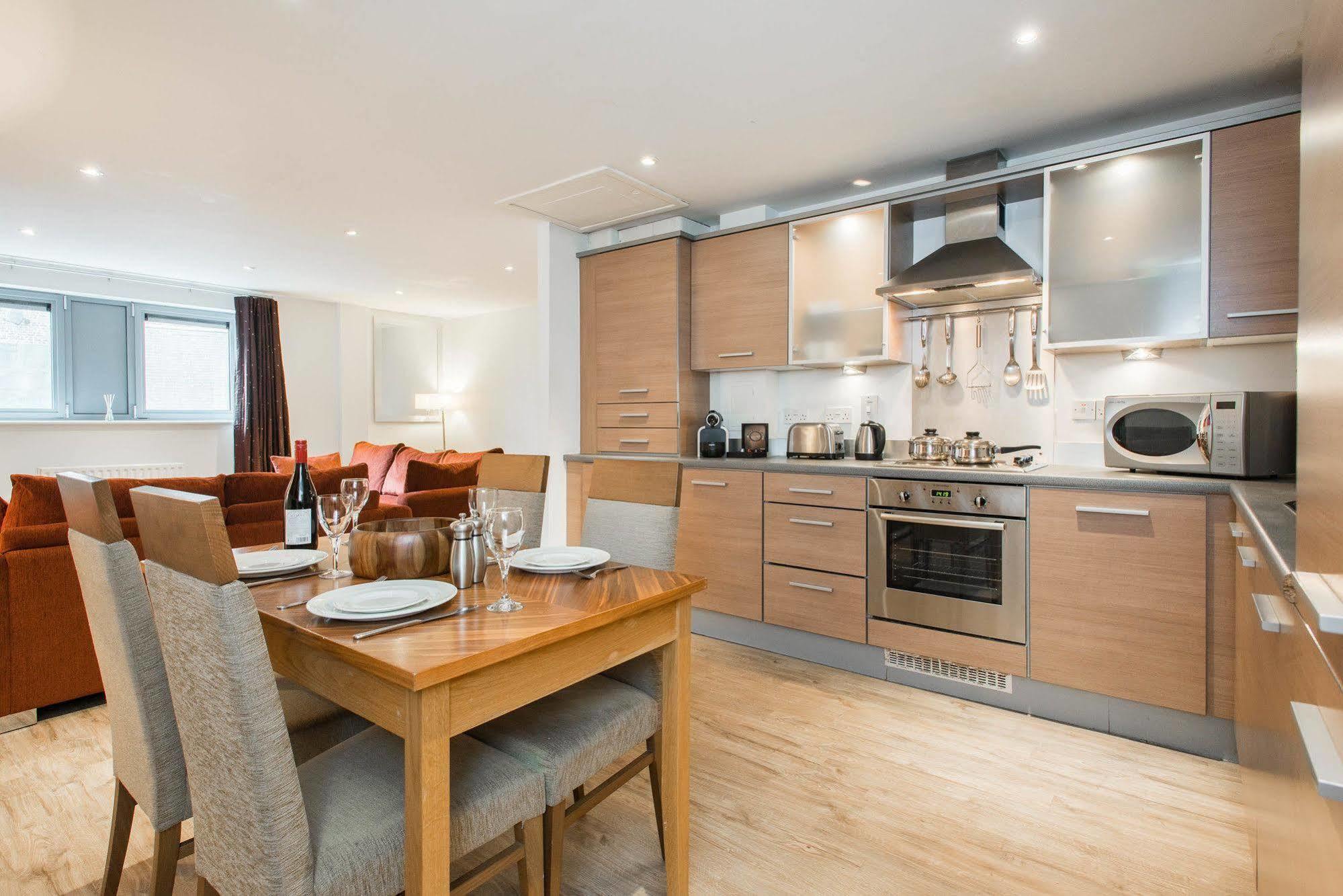 Premier Suites Newcastle 외부 사진